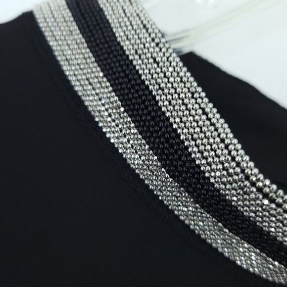 Laundry by Shelli Segal Black Sleeveless Blouse Large Silver Embellish Neckline - Picture 4 of 7